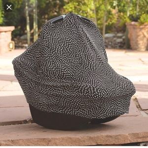 Go by Goldbug Infinity Nursing Scarf